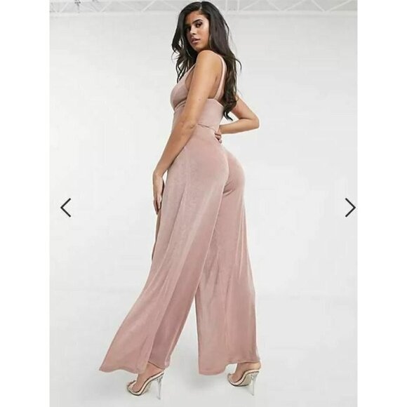 NEW ASOS DESIGN Plunge jumpsuit with split leg in slinky rose gold stretch 4 - Picture 3 of 12